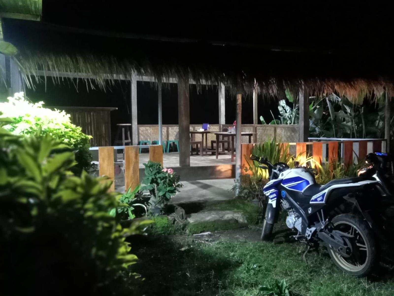 Bayan Exotic Homestay Senaru Exterior foto
