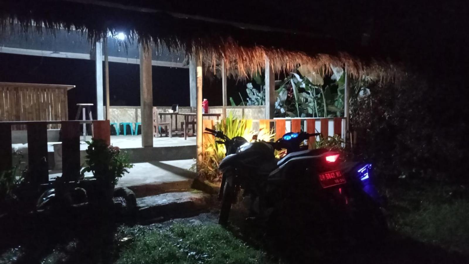 Bayan Exotic Homestay Senaru Exterior foto